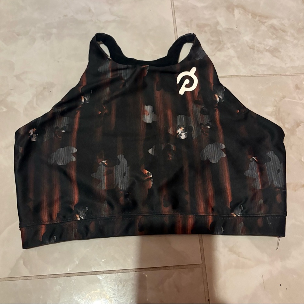 Peloton Women's patterned sports bra